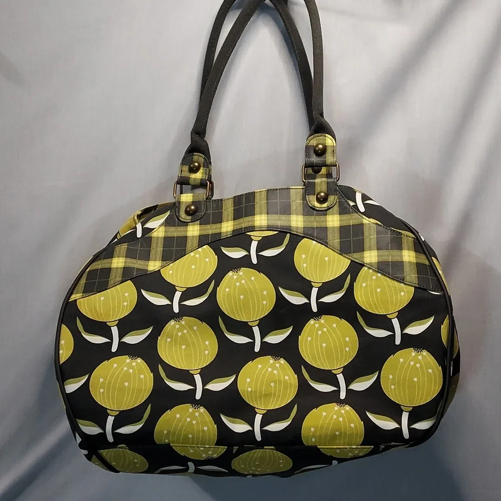 Petunia Pickle Bottom black and yellow diaper‎ bag